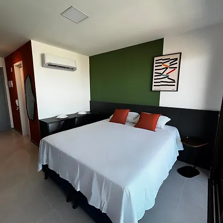 Moderno Com Rooftop